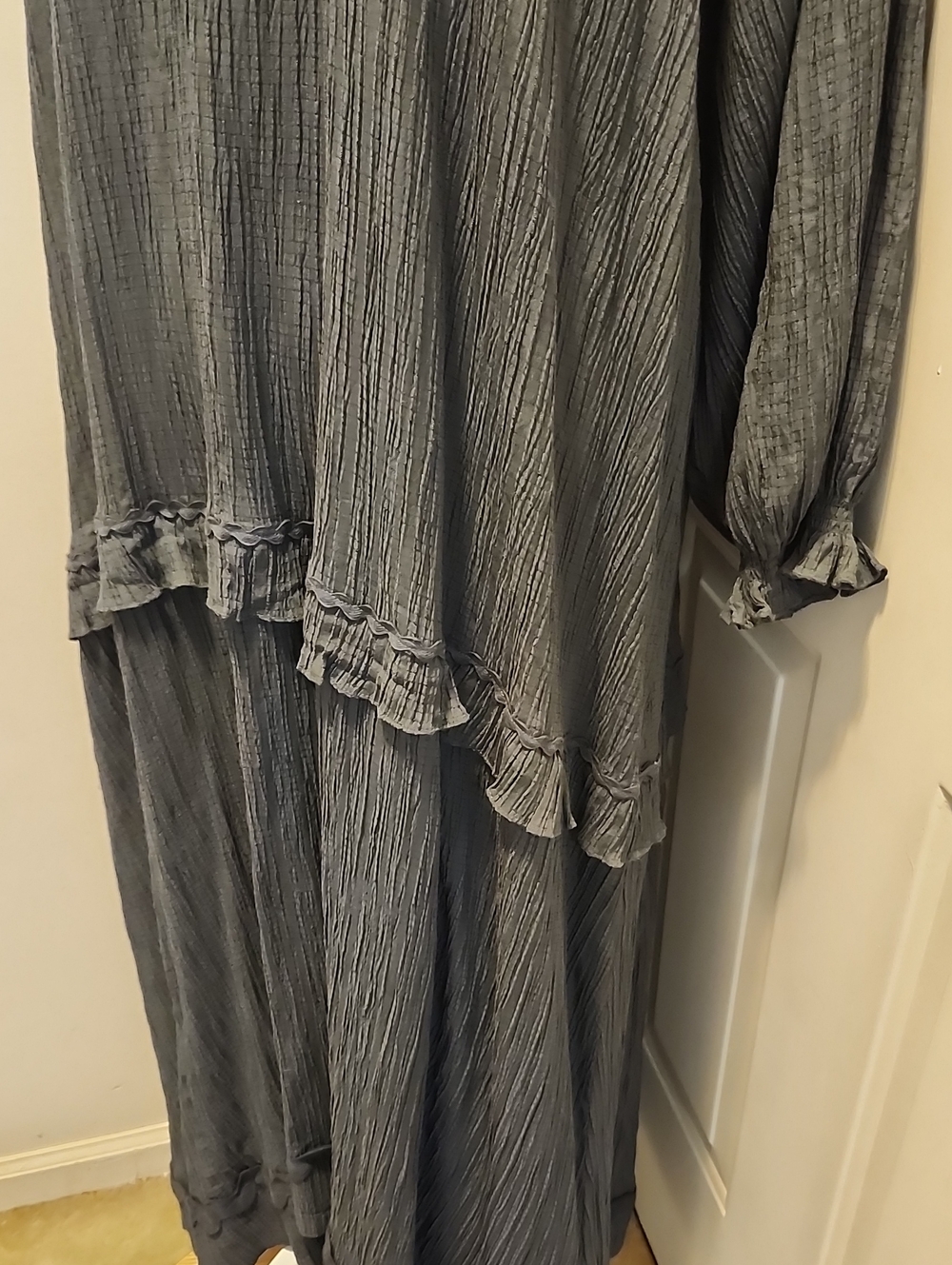 Promesa Charcoal Peaceful Prairie Textured Tiered Maxi Dress Small Oversize - Picture 5 of 13